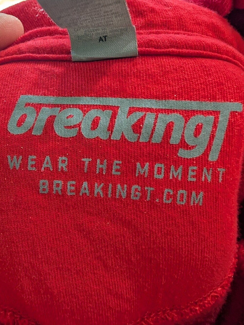 BreakingT Kansas City Football Hoodie XXL Red KC Graphic Pullover - Picture 6 of 9